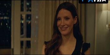 Jessica Chastain Sexy Scene  in Molly'S Game