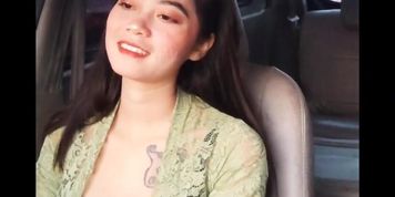 Boking Model Cantik Di Mobil Full Di Https://s.id/FbMbl