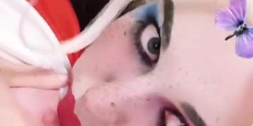 Lil monster licks & sucks titty for daddy! (Harley Quinn, Sugar Baby)