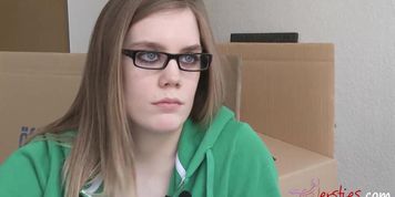 Very Sexy Mom Gives Blowjob Good Teen Step-Son