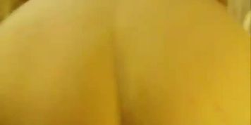mega culona  en forma  de pera