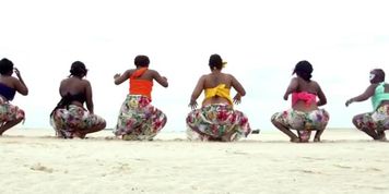 Snura - Chura Dance Twerking