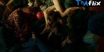 Maja Bohosiewicz Underwear Scene  in Za Marzenia