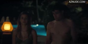 Victoria Kantch Bikini Scene  in Oasis