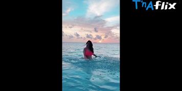 Hansika Motwani Breasts Scene  in Hansika Motwani Hot Sexy Bold April June 2021