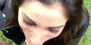Public blowjob in Paris by French girl Clea Gaultier