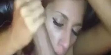 gorgeous girl sucks dick