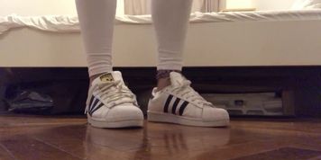 Ankle Socks, White Leggings and Sneakers with Bracelets (white socks)