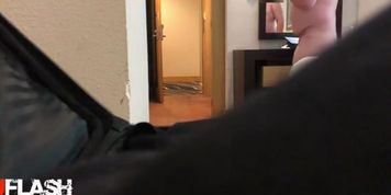 Flash Hotel Maid