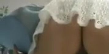Pantyless shopping upskirt