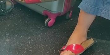 Italian Candid Feet - Birkenstock Shoeplay and Toe Wiggling