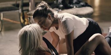 Resisting arrest (Abigail Mac, Kenzie Reeves)