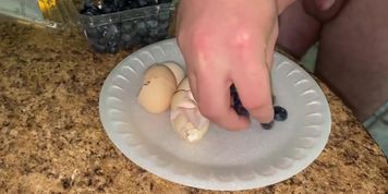 MrMeatNads- Makes small cockmeat Omelet/ASMR