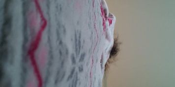 Spied Upskirt no panties