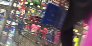 OMG Huge BBW Booty Bends Over