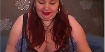 Fat Chick Teases Her Big Ass