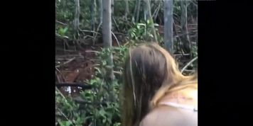Outdoor spank
