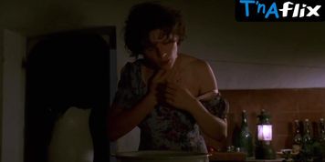 Juliette Binoche Breasts,  Underwear Scene  in The English Patient