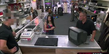 Hot and brunette cuban chick trades her body for five hundred dollars