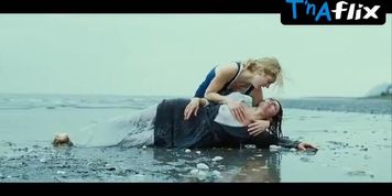 Ashley Judd Sexy Scene  in Helen