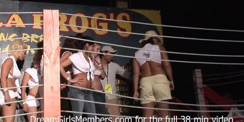 Ass Eating, Pussy Fingering, Wild Orgy In Our Limo