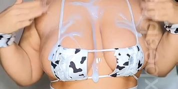 Sending out really creamy video tonight.?? by foxbeabbe from OnlyFans | Coomer