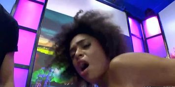 Extreme banging with cums facials on luna corazon