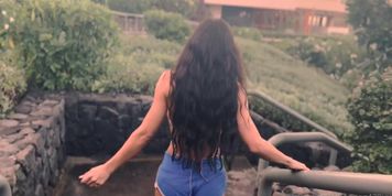 Madison Ivy in Hawaii 01