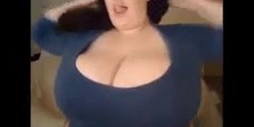 juicy cleavage