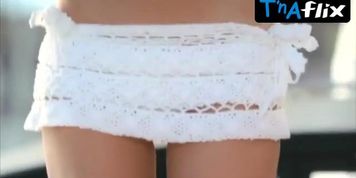 Paris Hilton Bikini Scene  in The Hottie And The Nottie