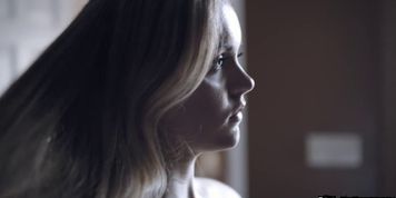 18 years old teen River Fox gives a birthday surprise