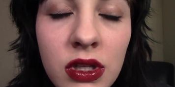Name please POV Kiss close up JOI (Rose Black)
