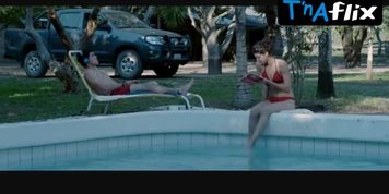 Valentina Villalpando Breasts Scene  in El Rio
