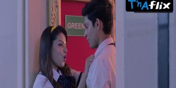 Palak Singh Sexy Scene  in Class Of 2020