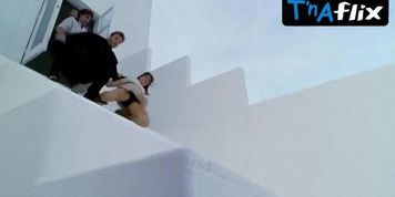 Tea Leoni Underwear Scene  in Bad Boys