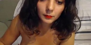 24y girl with huge tits do a webshow for me - video 1
