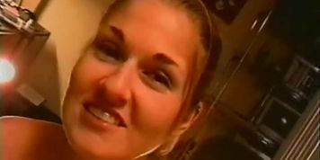 Brunette begs for a sticky facial