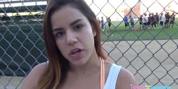 CUTE TEEN SWALOWS CUM AFTER SCHOOL