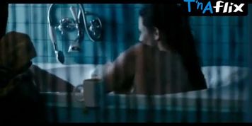 Anemone Valcke Sexy Scene  in Offline