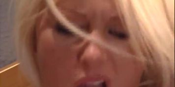 Classic anal with curvy Anita