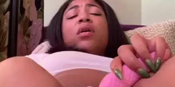 MsBiddies ebony solo with vibrator and fingering