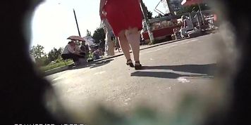 ups red bbw