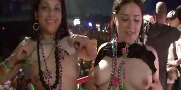 PARTY FEMALES - Sexy Girls Getting Wild At Spring Break Event (Daryn Lee)