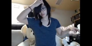 Cute asian on chaturbate