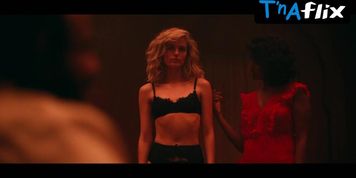 Elektra Jansson-Kilbey Underwear Scene  in Shantaram