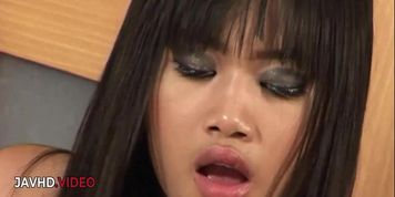 Kanda Exposes Her Steamy Porn Adventures With Hardcore Thrills!