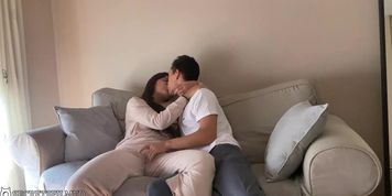 Made My Stepsister Cum By Fingering Her Pussy And She Rewarded Me After