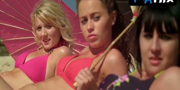 Anna Lawrence Bikini Scene  in Circle Of Lies