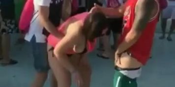 Public Sucking 1 in The Festival