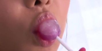 Serina Hayakawa amazes with her double dick sucking